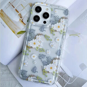 ⚠️Clearance iPhone 15/Pro/Pro Max Cute Floral Design Phone Case